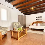 Villa Adelina